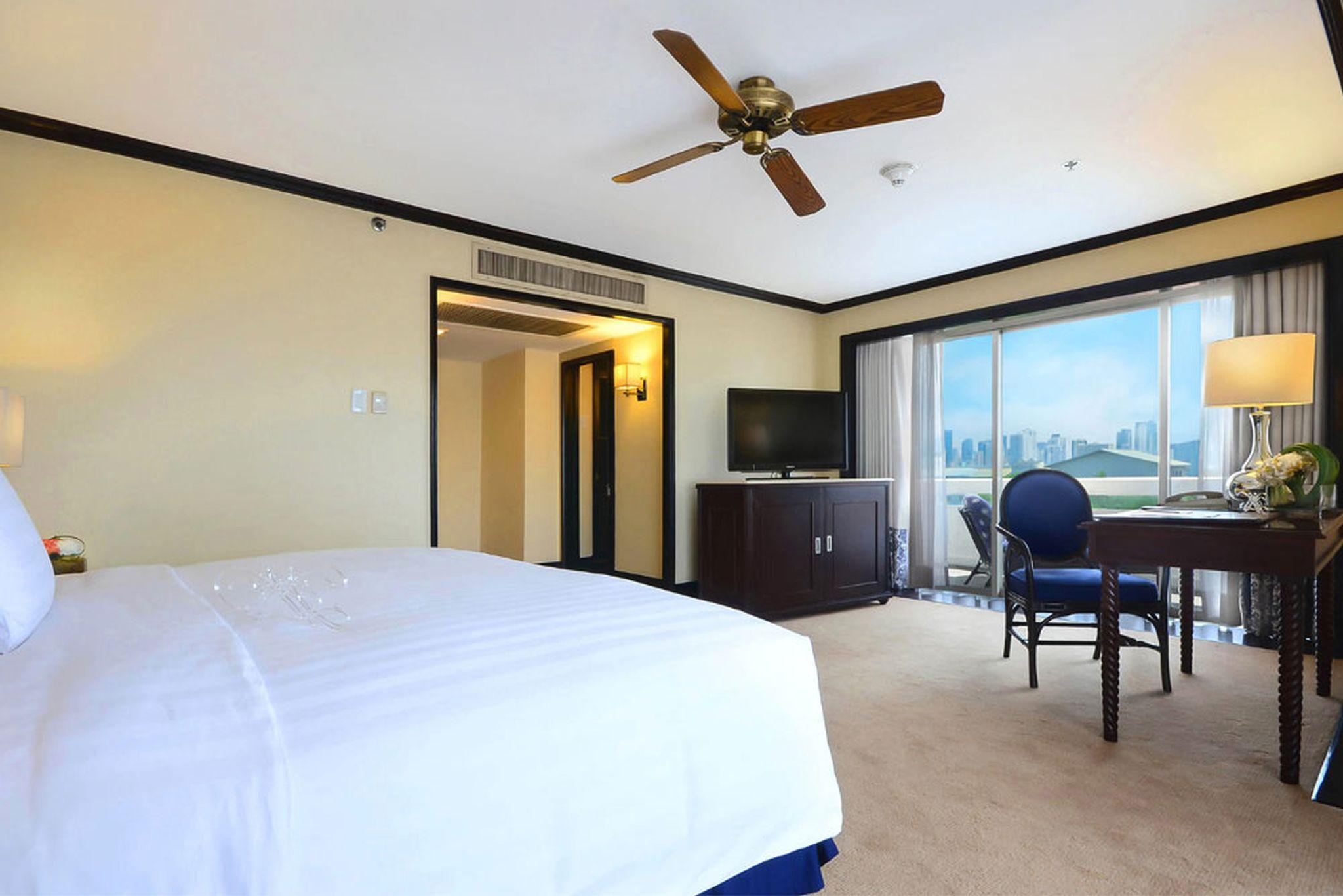 Midas Hotel And Casino Pasay Exteriér fotografie