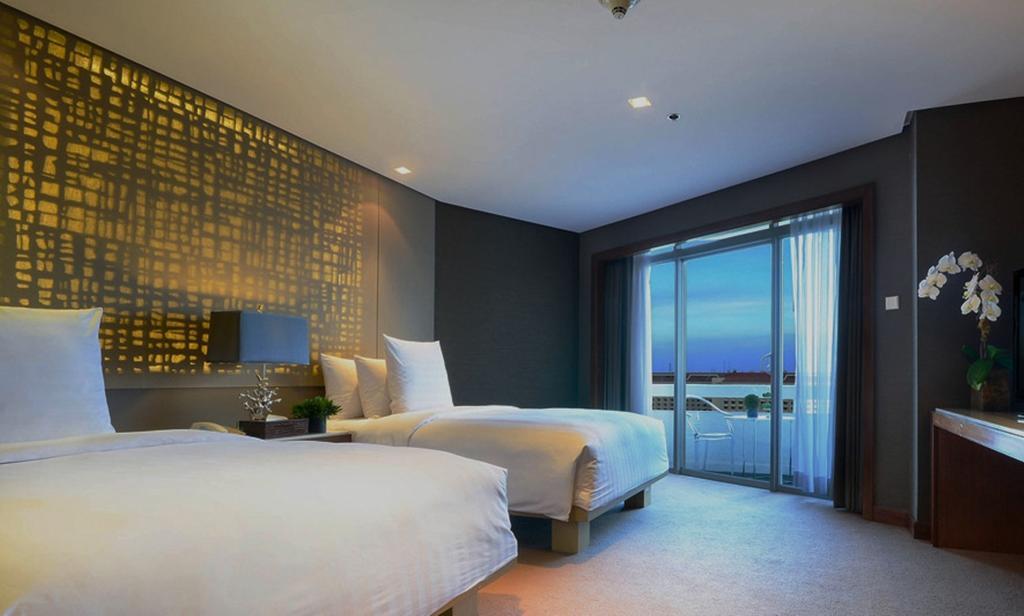 Midas Hotel And Casino Pasay Exteriér fotografie